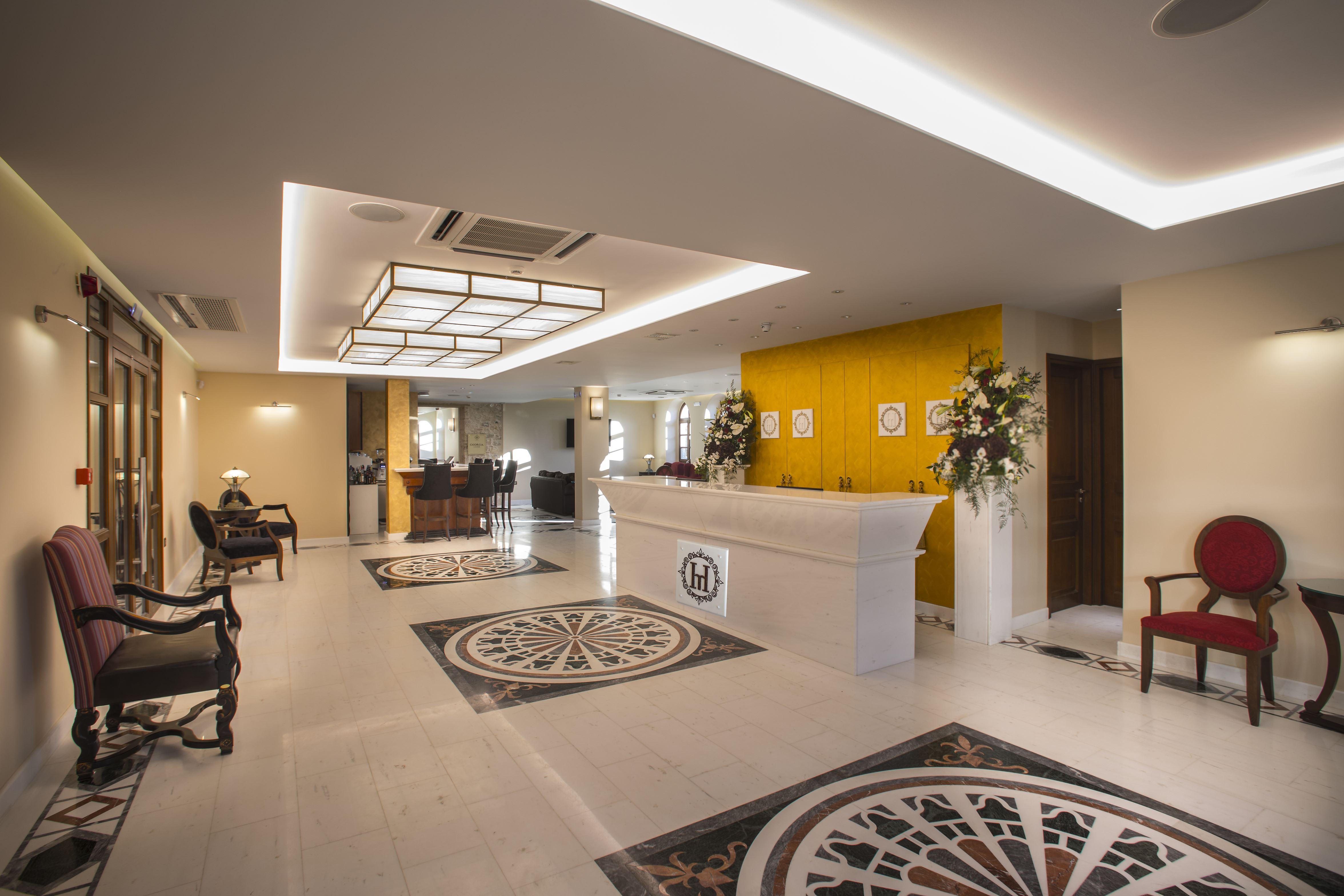 Grand Palace & 5* Mystras